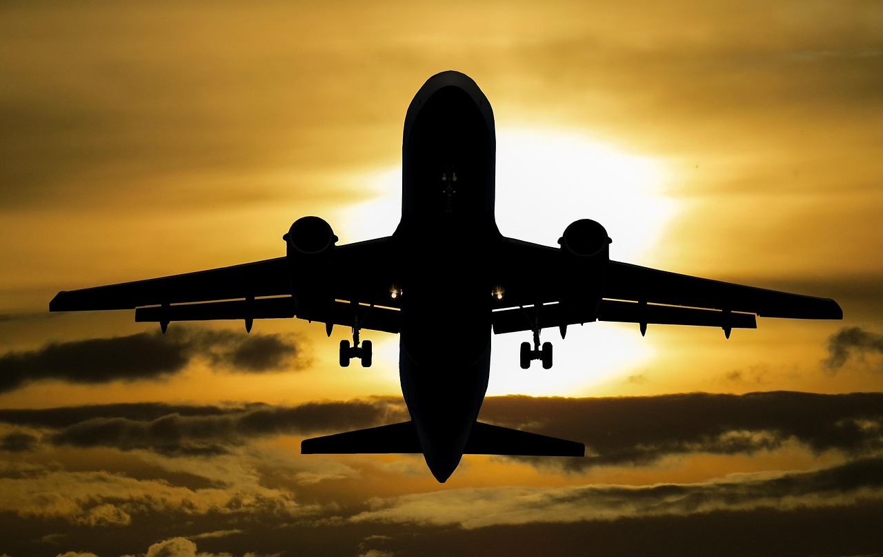 aircraft, sunset, silhouette, clouds, sky, dusk, twilight, airplane, flight, flying, flying plane, nature, transportation, passenger plane, backlighting, plane silhouette